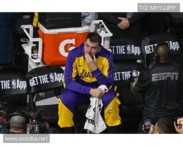 卢卡·东契奇43分难救主,湖人揭幕战不敌勇士 卢卡·东契奇43分难救主,湖人揭幕战不敌勇士