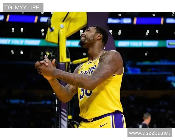 亚历山大42分詹姆斯28分 湖人末节崩盘不敌雷霆