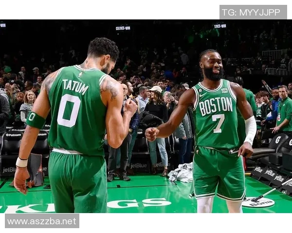 杰明飙中三分助篮网领先十分，绿军紧急喊停