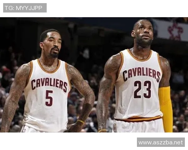 MIP?罗林斯本赛季18.3分3.7板5.9助 上赛季仅6.2分1.9板1.9助 MIP?罗林斯本赛季18.3分3.7板5.9助 上赛季仅6.2分1.9板1.9助